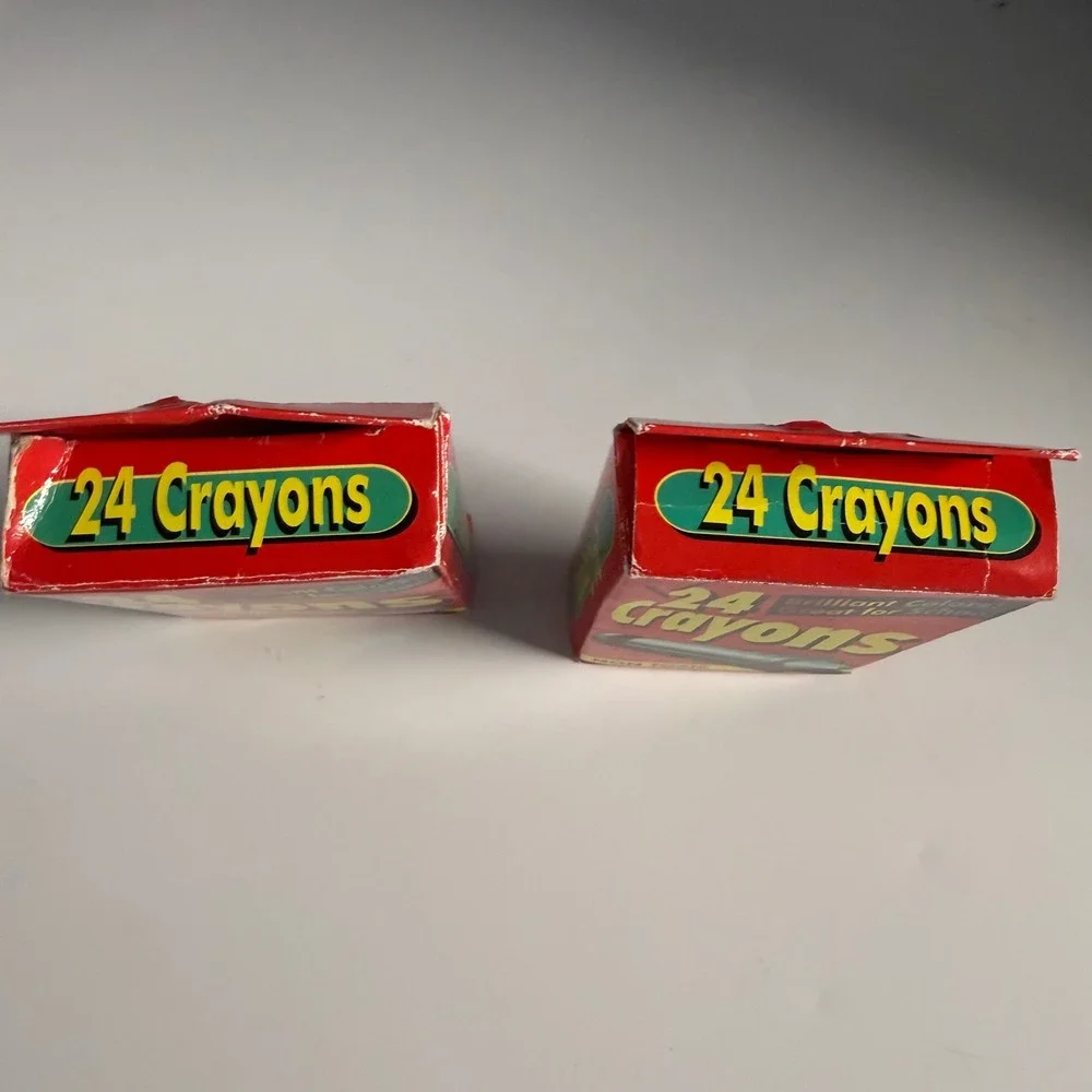 RARE Vintage Family Dollar 24 Crayons Brilliant Colors Non Toxic 2 Boxes 1302913